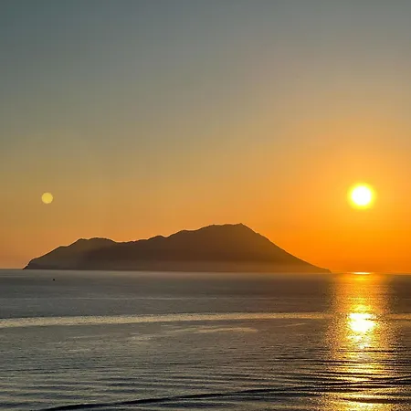Areti Horizon 3* Milos Island
