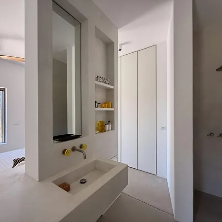 Areti Horizon 3* Milos Island